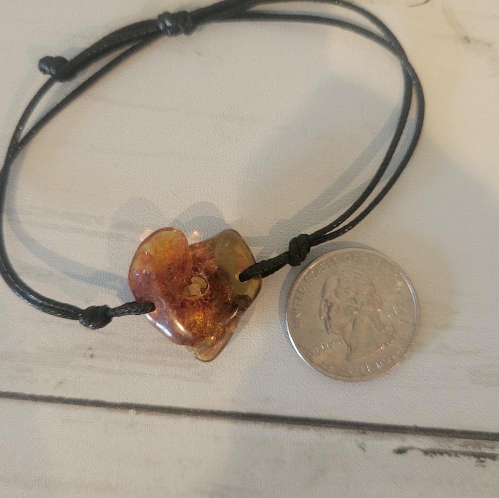 Amber Heart Pendant Bracelet - Picture 5 of 6